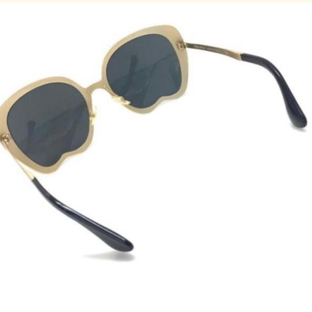 Miu Miu Big Apple Sunglasses. - Picture 3 of 7